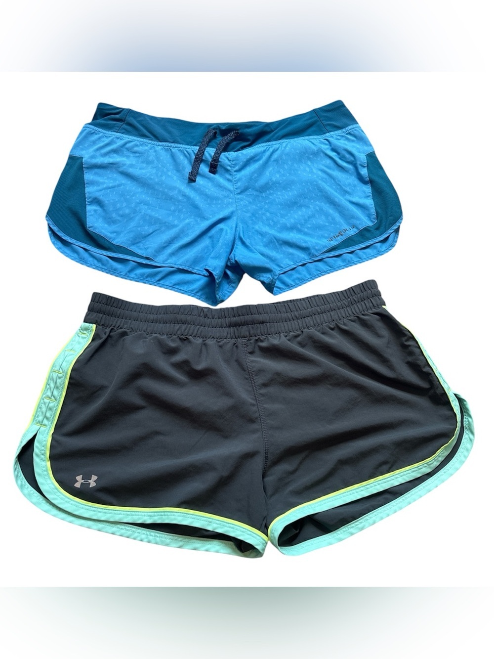 Bundle of Under Armour gray & Teal Trim + Patagonia blue active short Size M